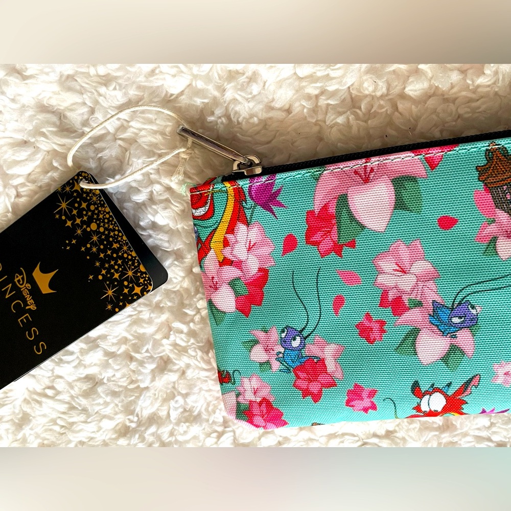 Loungefly Disney’s Mulan | Mushu & Cri-Kee | Coin Purse/Cosmetics Pouch - Picture 7 of 10